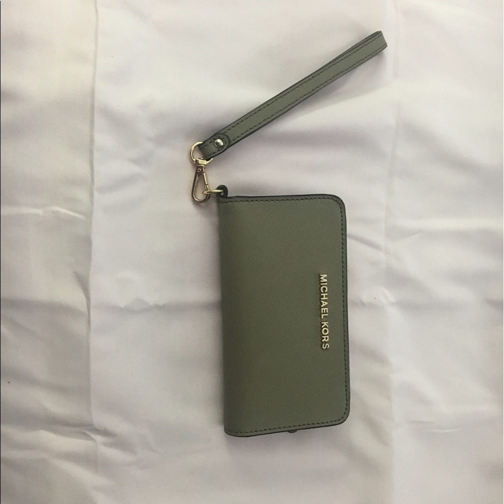 MK  wallet
