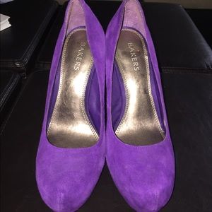 Bakers purple heels size 8.5