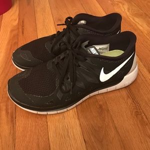 Black Nike Free Run 5.0