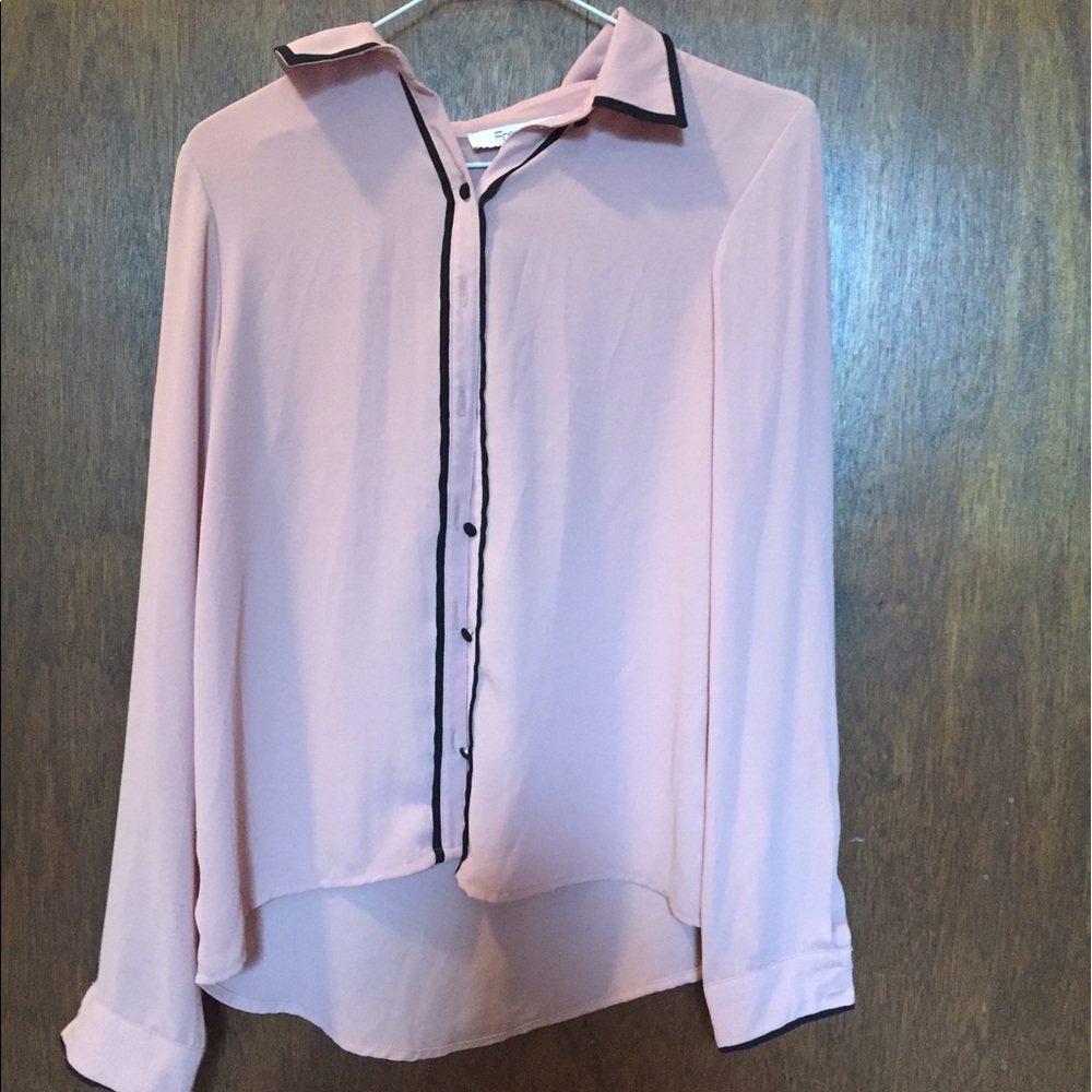 Forever 21 peachy button up blouse