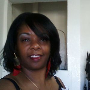 Meet your Posher, Lenore