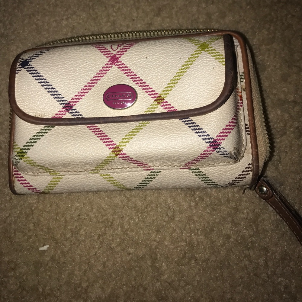 Coach to go wallet wristlet