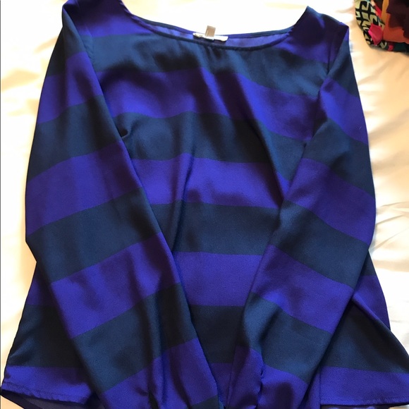 UO open back blouse - Picture 1 of 4