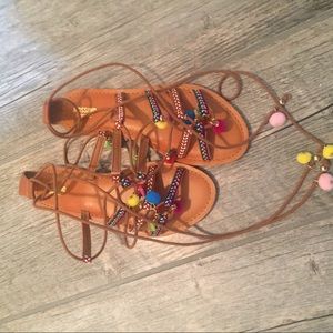 BNWT Faux leather wrap around sandals