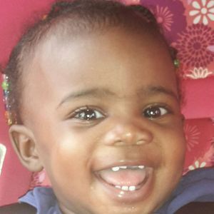 Meet your Posher, St'niya