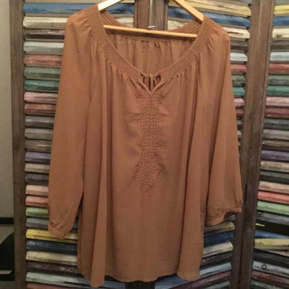 Old Navy Crepe Peasant Blouse- EUC - Picture 1 of 2
