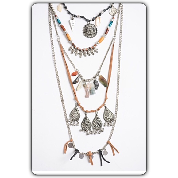 ‼️SALE Boho Festival Layered Statement Necklace - Picture 5 of 8