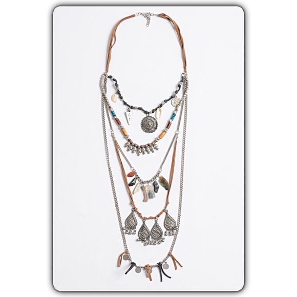 ‼️SALE Boho Festival Layered Statement Necklace - Picture 6 of 8