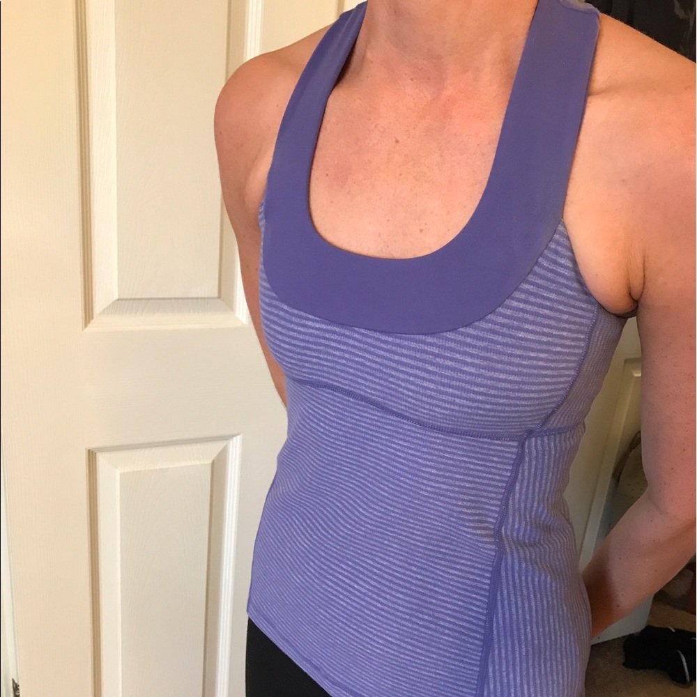 Stylish Lululemon top