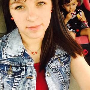 Meet your Posher, Karina