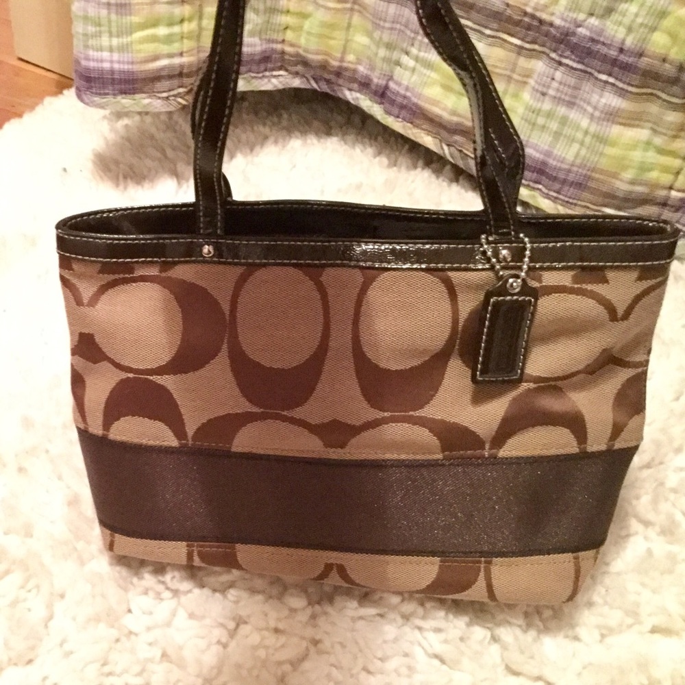 Authentic Coach Small Purse with Signature Fabric