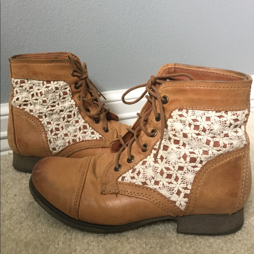 Thundr-C Cognac Multi Crocheted Lace Up Boots