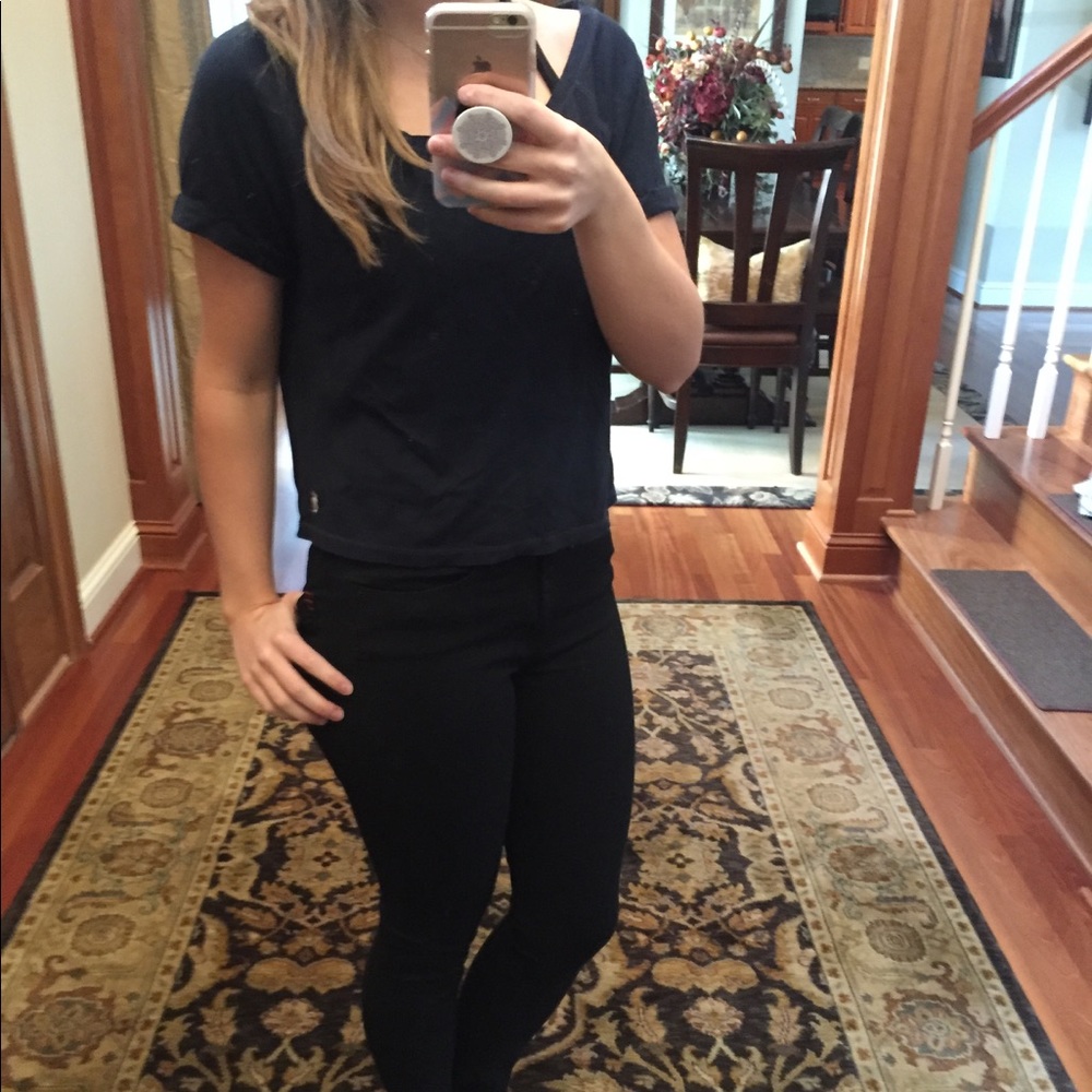 Short sleeve cropped t-shirt