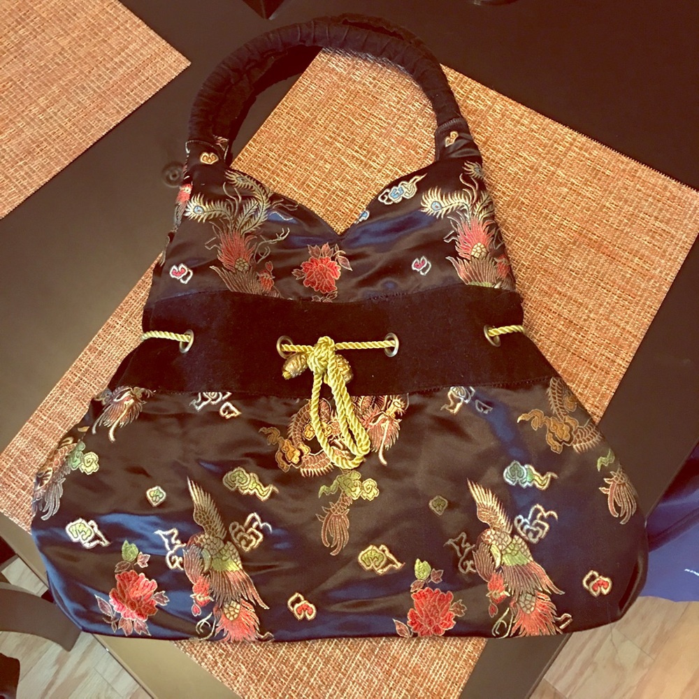 Oriental purse