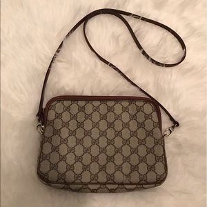 ❌Sold Vintage Gucci Shoulder Bag