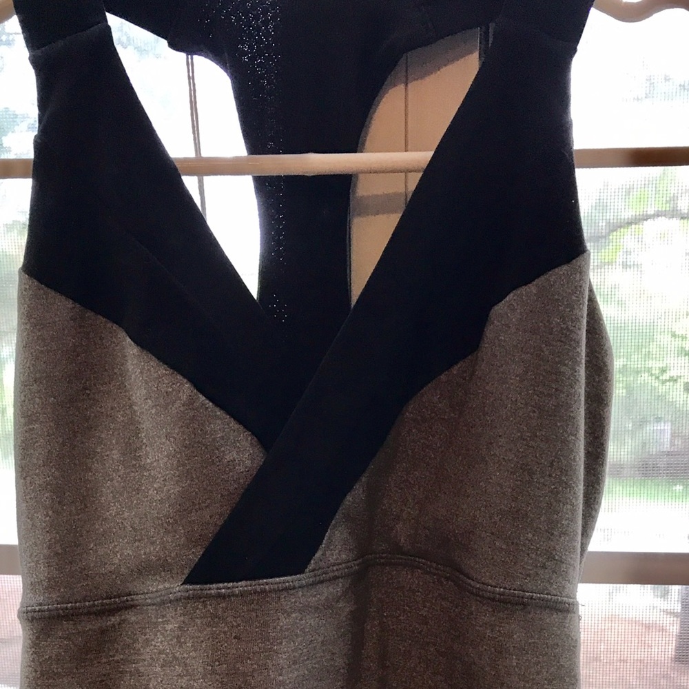 Stylish Lululemon top