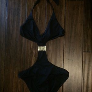 One piece super cute!!