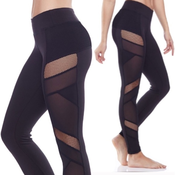 Mesh Panel YOGA LEGGINGS Black PANT - Picture 2 of 6