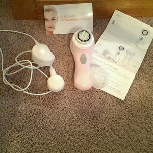 REDUCED****Clarisonic Mia
