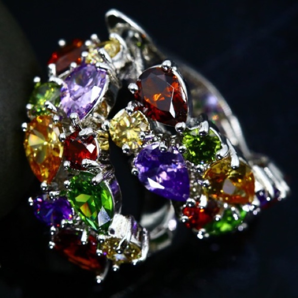 💥💥💥Multi color Zircon, platinum pltd Earring
