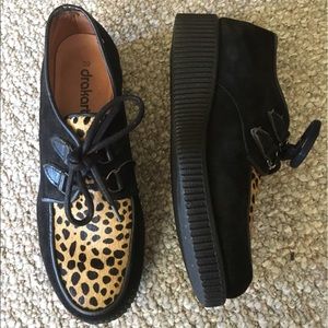Drakart Black Cheetah Print Creepers