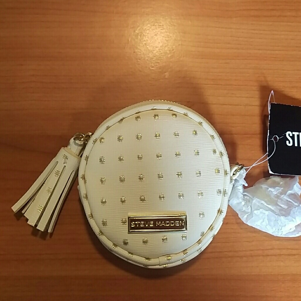 Steve Madden coin keychain