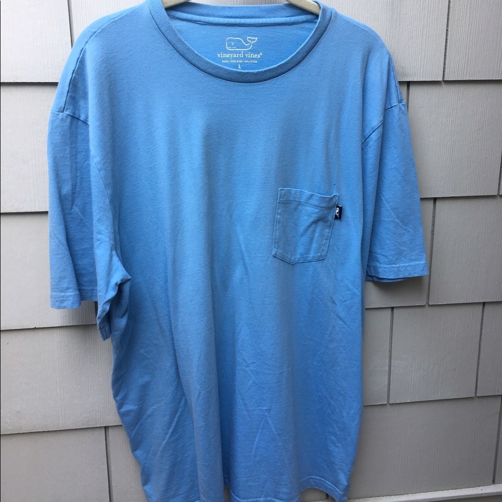 Vineyard Vines Men's Blue Whale Pocket T-shirt