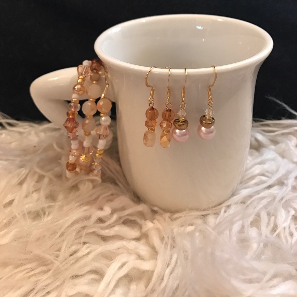 Bundle of bracelets and earrings ✨🌙🌛