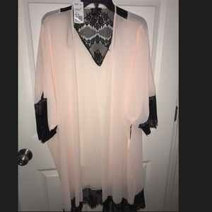 Size Medium Brand New Kimono Forever 21