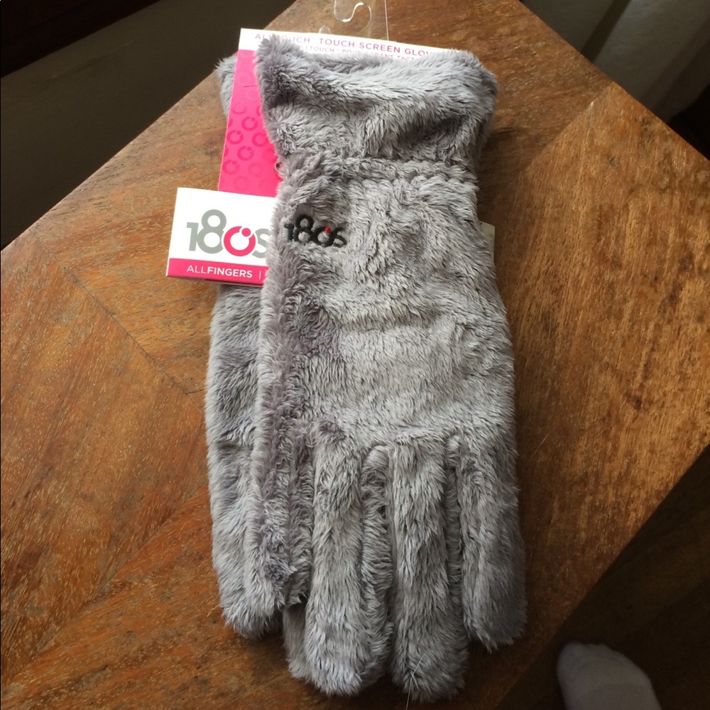 Touch screen gray winter gloves