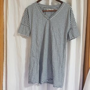 Abercrombie T shirt dress