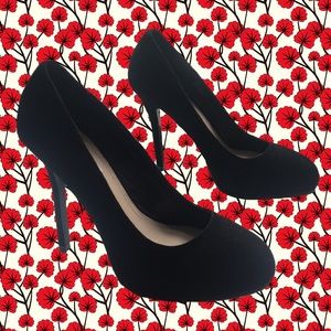 new! Steve Madden black suede 5" heels