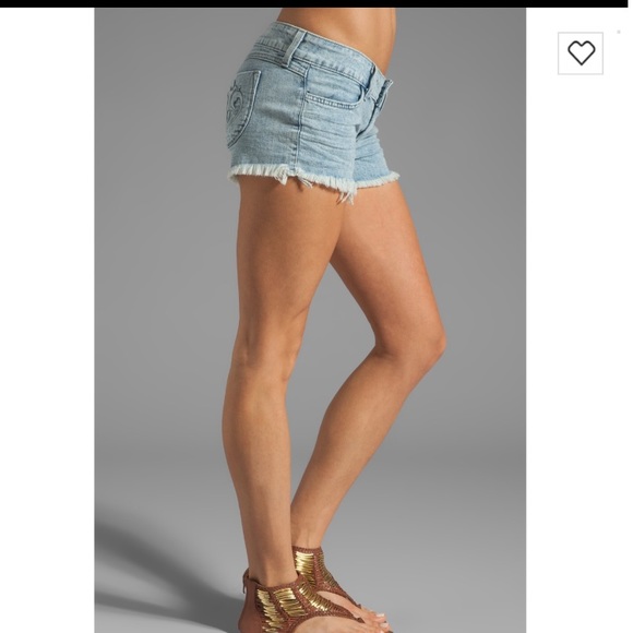 Siwy Camilla Shorts in Savage Love - Picture 2 of 8