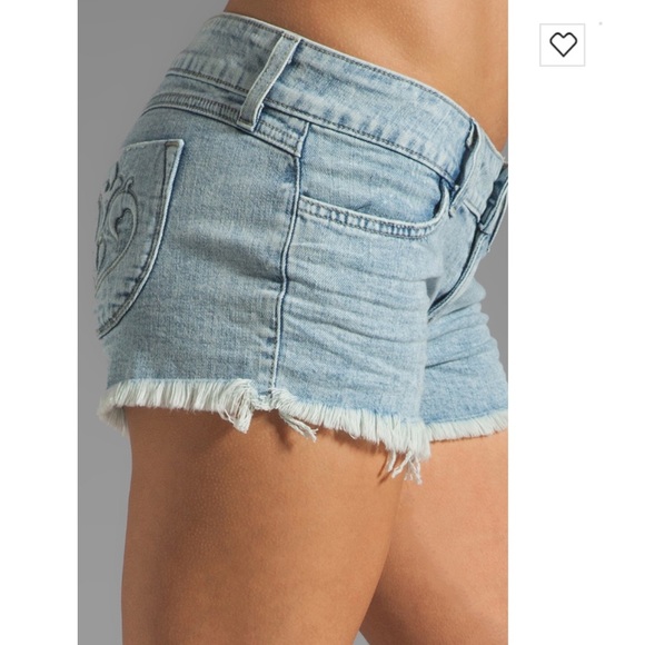 Siwy Camilla Shorts in Savage Love - Picture 5 of 8