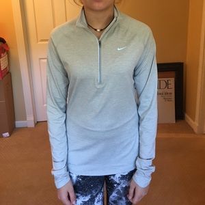 Nike long sleeve pullover