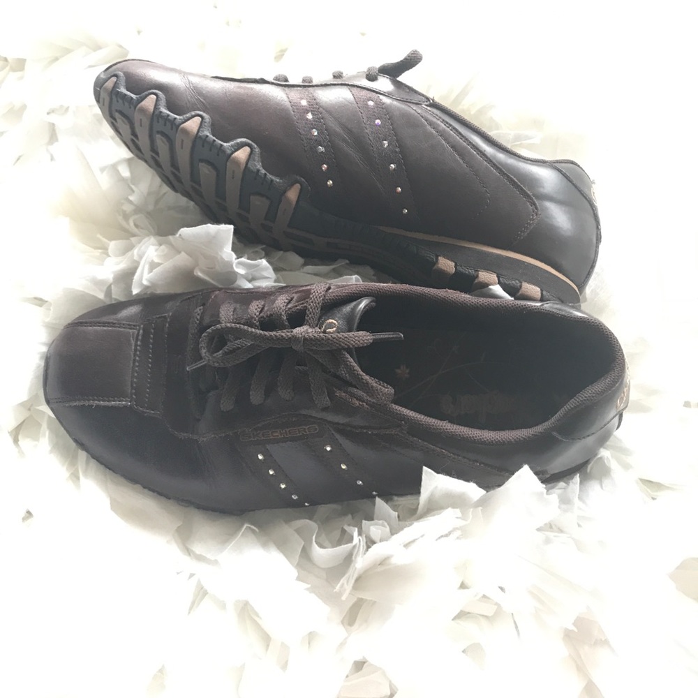 ✴️✴️SKECHERS - BROWN LACE UP - BARELY WORN! ✴️✴️