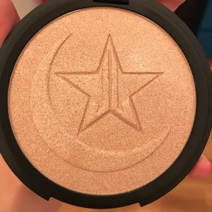 Eclipse Highlighter from JeffreeStar & MannyMua