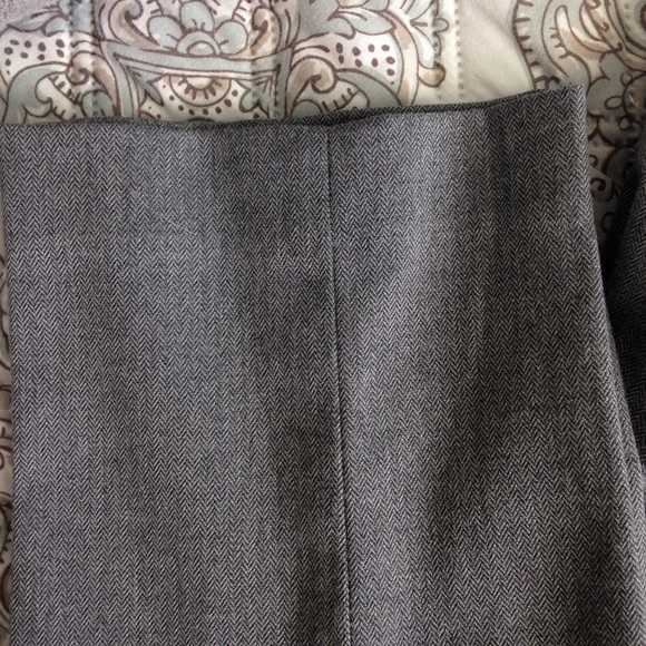 Capris - Picture 3 of 3