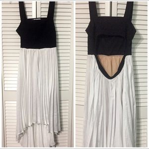 Jennifer Lopez | Black & White High-Low Dress