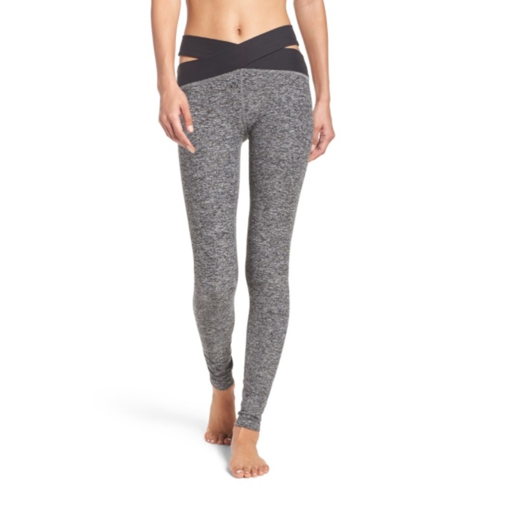 Beyond Yoga Eastbound Leggings - Picture 1 of 3
