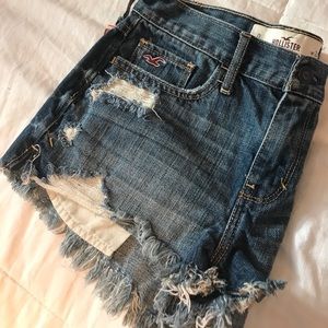 NWOT Hollister • Denim Shorts