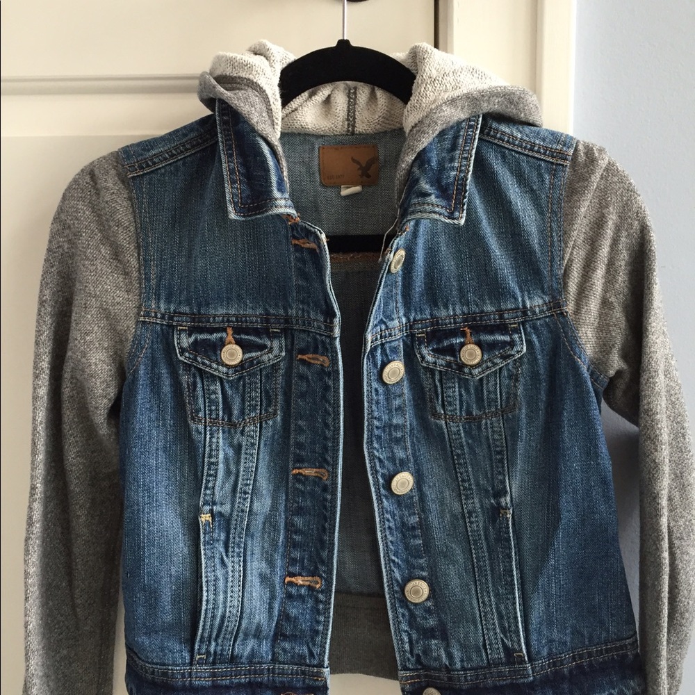 AEO hooded denim jacket