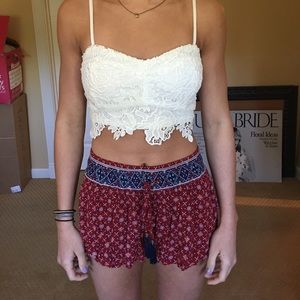 White lace zippered crop top