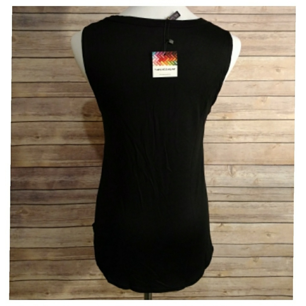 "American Rock n Roll" Cut-out Tee - Picture 5 of 8
