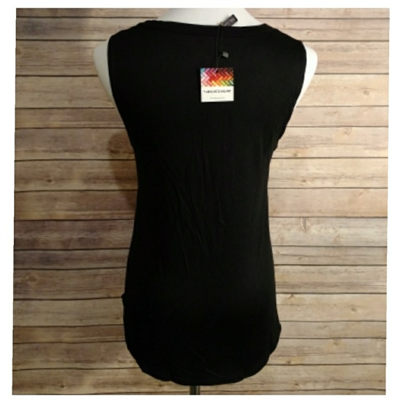 "American Rock n Roll" Cut-out Tee - Picture 5 of 8