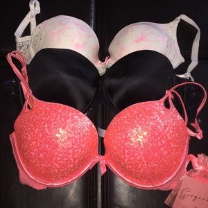 Victorias secret bra bundle!! Sizes 36 C