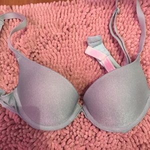 Victoria secret bra bundle!!