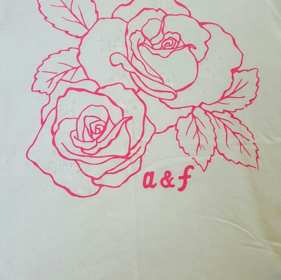 Girls Abercrombie t-shirt - Picture 2 of 3