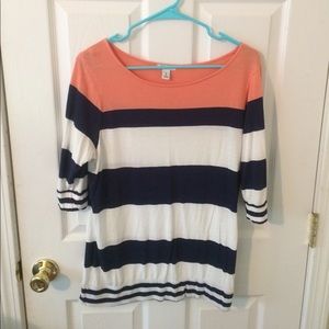 Pink, white and navy crew neck shirt