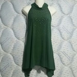 Dressy sleeveless shirt